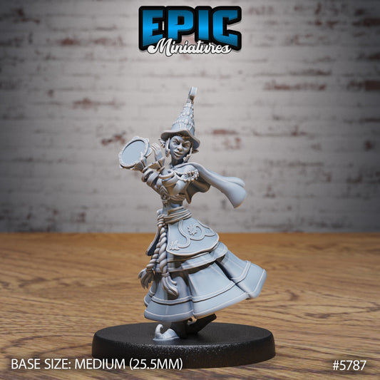 Half-Elf Bard - Performer / Half-Elf Female - Miniatures