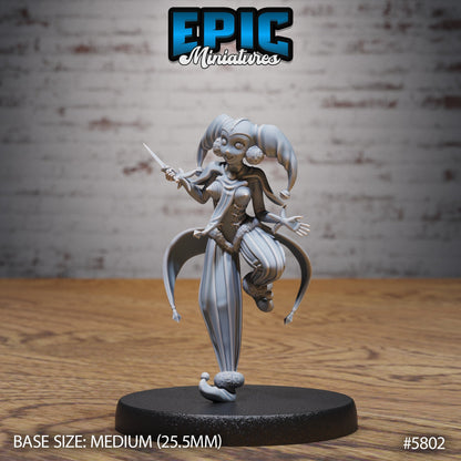 Jester Girl - Trickster / Chaotic Entertainer - Miniatures