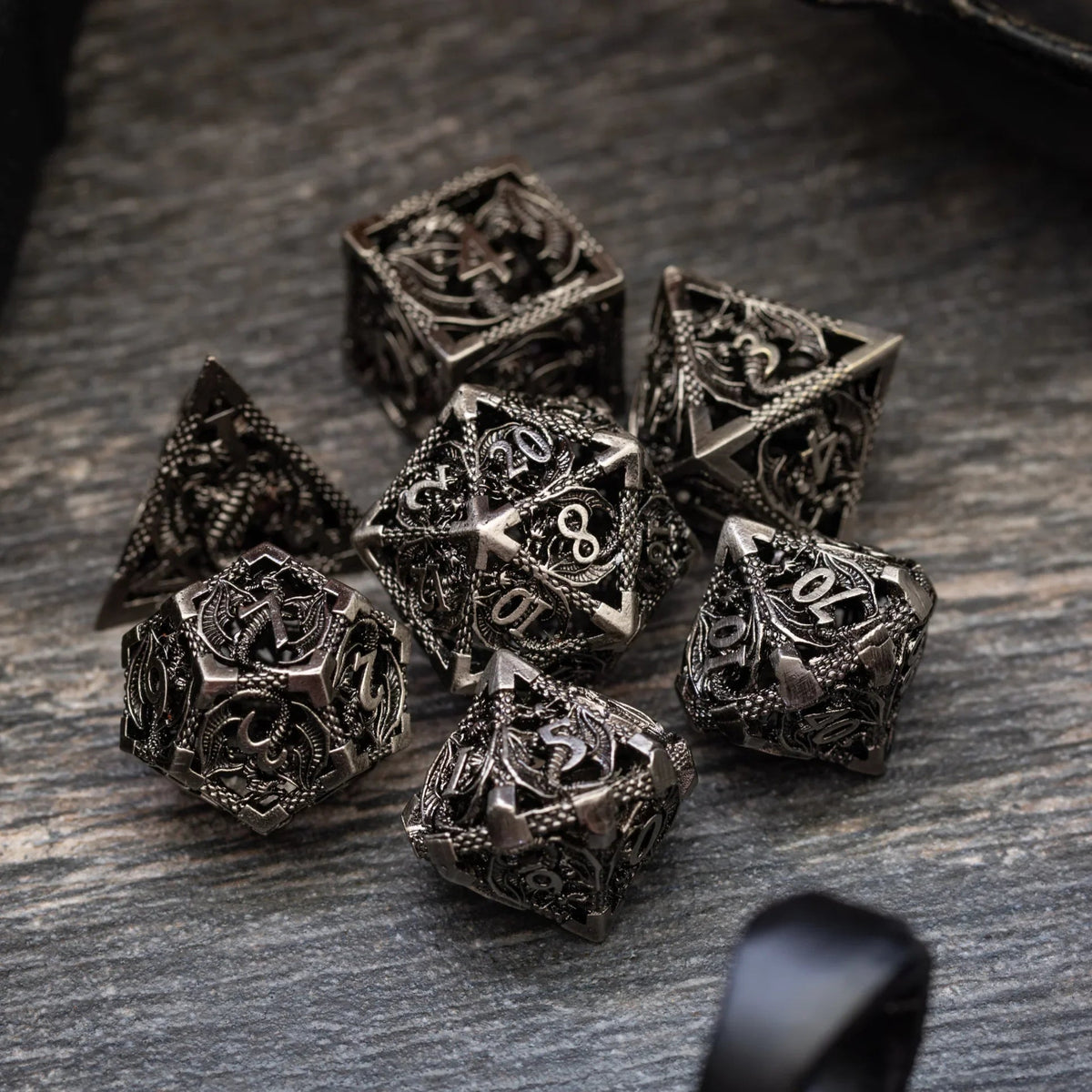 Dragon Hollow Metal DND Dice Set