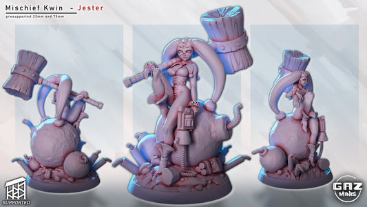 Mischief Kwin – Jester Girl – 32mm & 75mm Scale Miniature